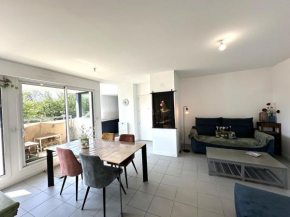 Élégant appartement à Fouras: proche centre-ville et plage avec terrasse et balcon - FR-1-709-73